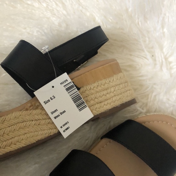 Steve Madden Fifer Platform Sandals - Picture 6 of 7